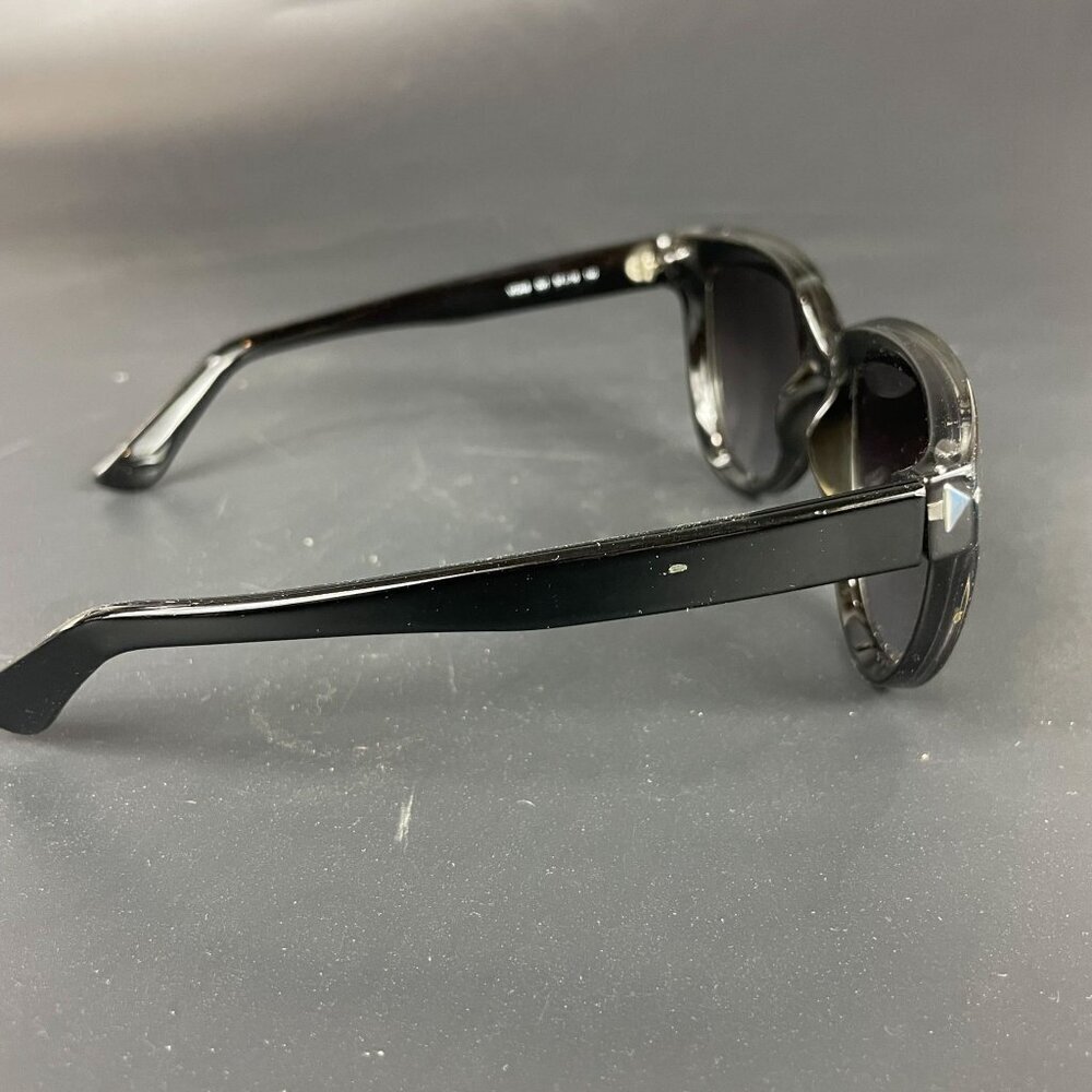 Valentino Gradient Oversize Black Acetate Sunglasses Silver Tone Rockstuds V724S - Picture 3 of 11